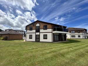 Photo 1- click for photo gallery